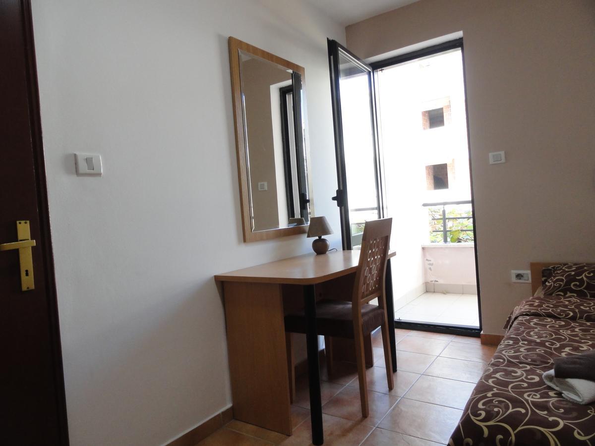 Apartments Mare Budva Exterior foto