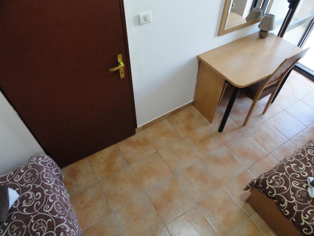 Apartments Mare Budva Habitación foto