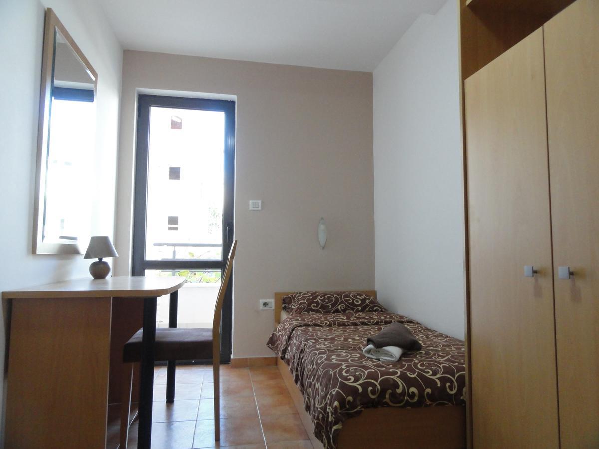 Apartments Mare Budva Habitación foto