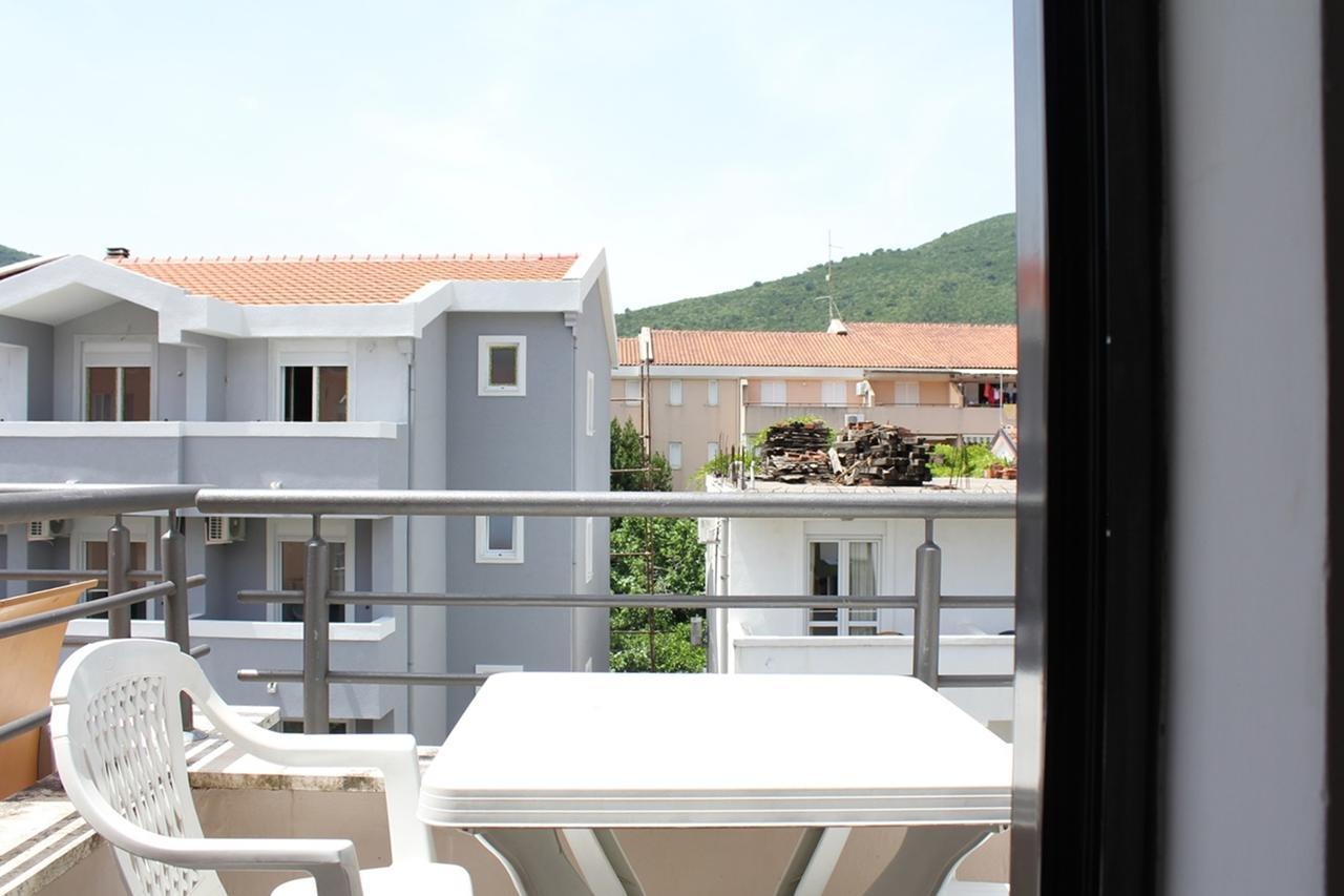 Apartments Mare Budva Habitación foto