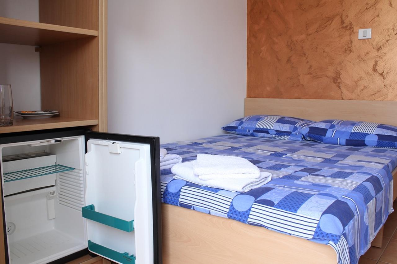Apartments Mare Budva Habitación foto