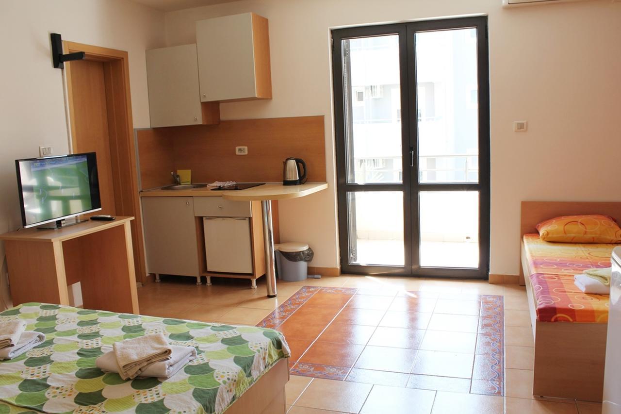 Apartments Mare Budva Habitación foto