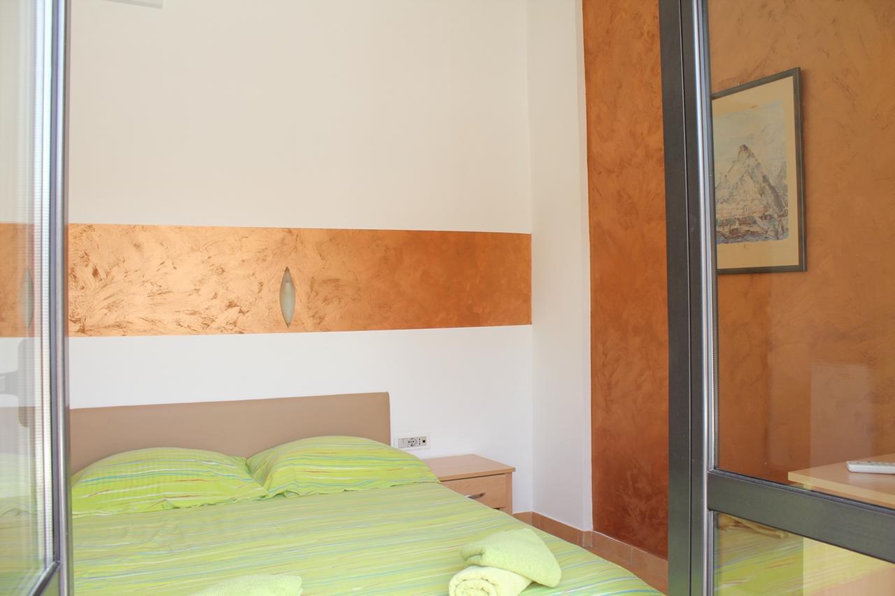 Apartments Mare Budva Habitación foto