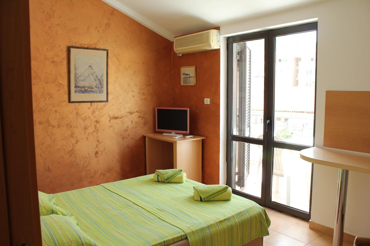 Apartments Mare Budva Habitación foto
